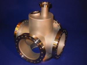 UHV double cross with side modification